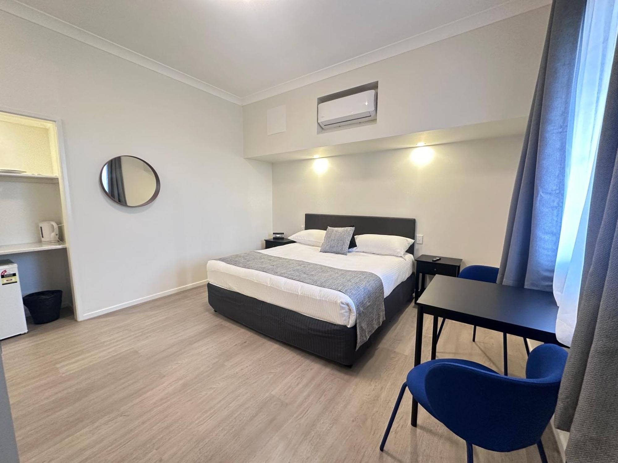 McNevins Logan Park Motel Loganholme Buitenkant foto