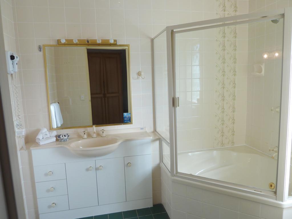 McNevins Logan Park Motel Loganholme Kamer foto