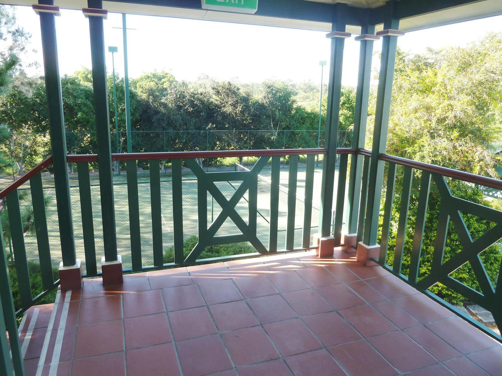 McNevins Logan Park Motel Loganholme Buitenkant foto