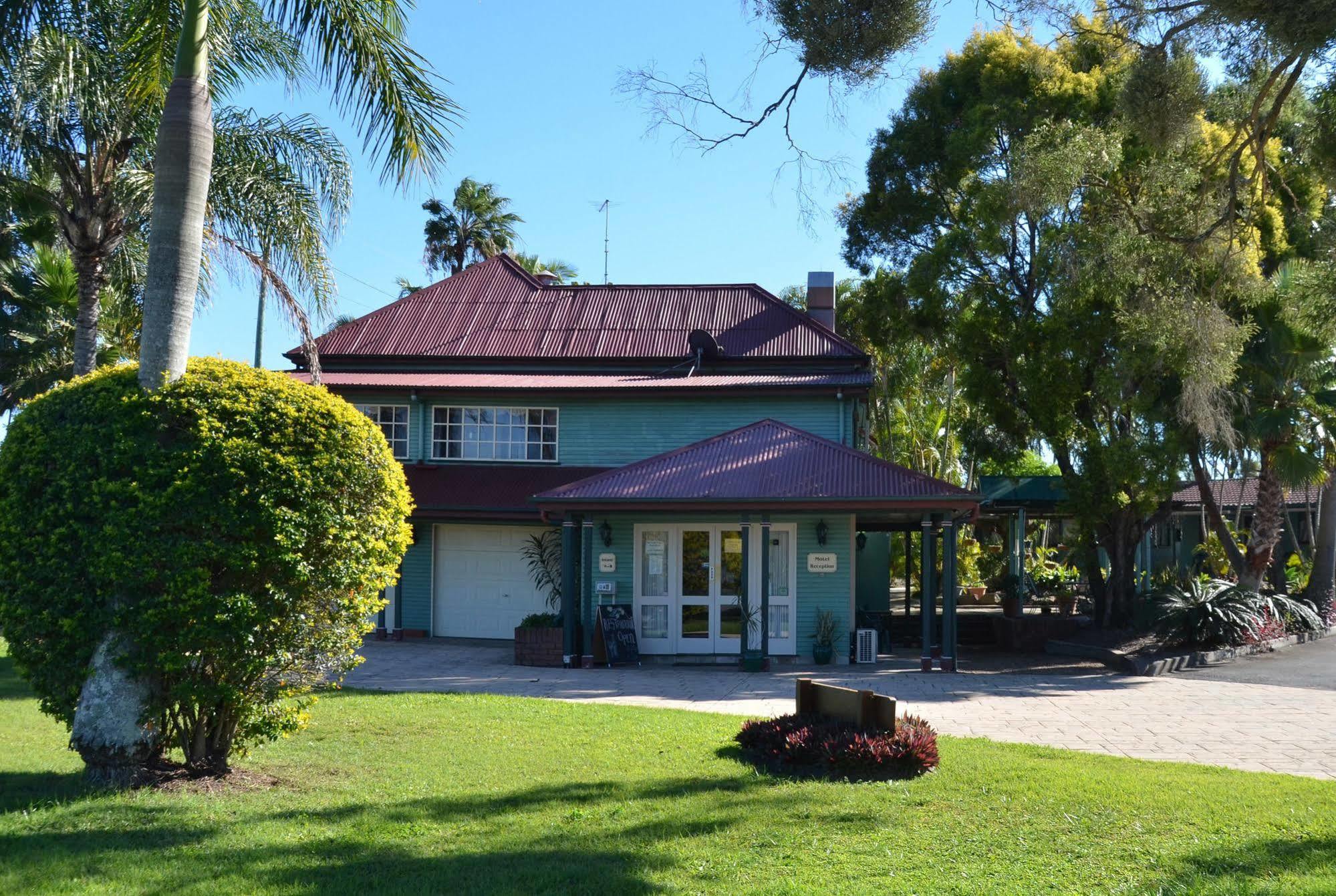 McNevins Logan Park Motel Loganholme Buitenkant foto